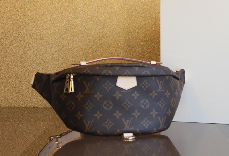 루이비통 디스커버리 범백 힙색 M43644 H5