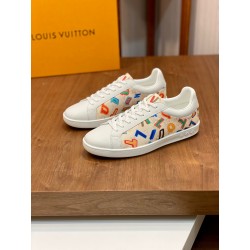 루이비통 2022 남성용 스니커즈 LV117 SH-H