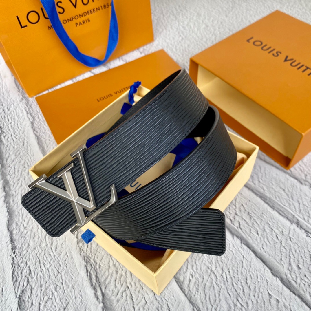 루이비통 2022 남성용 벨트 LV016 BT1