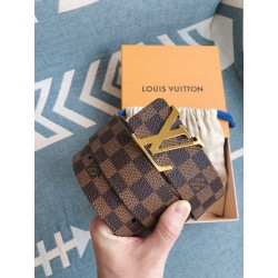 루이비통 2022 남성용 벨트 LV032 BT1