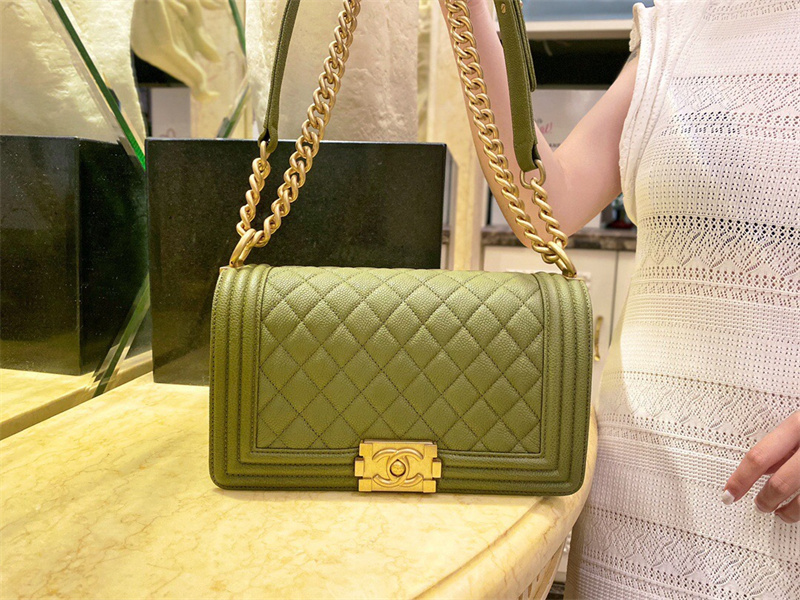 샤넬 보이백 플랩백 CN170 JD