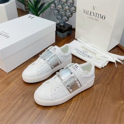 발렌티노 2022 남여공용 스니커즈 VT100 TM-S