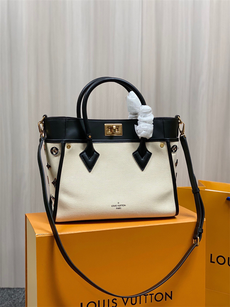루이비통 온 마이 사이드  M59905 XL