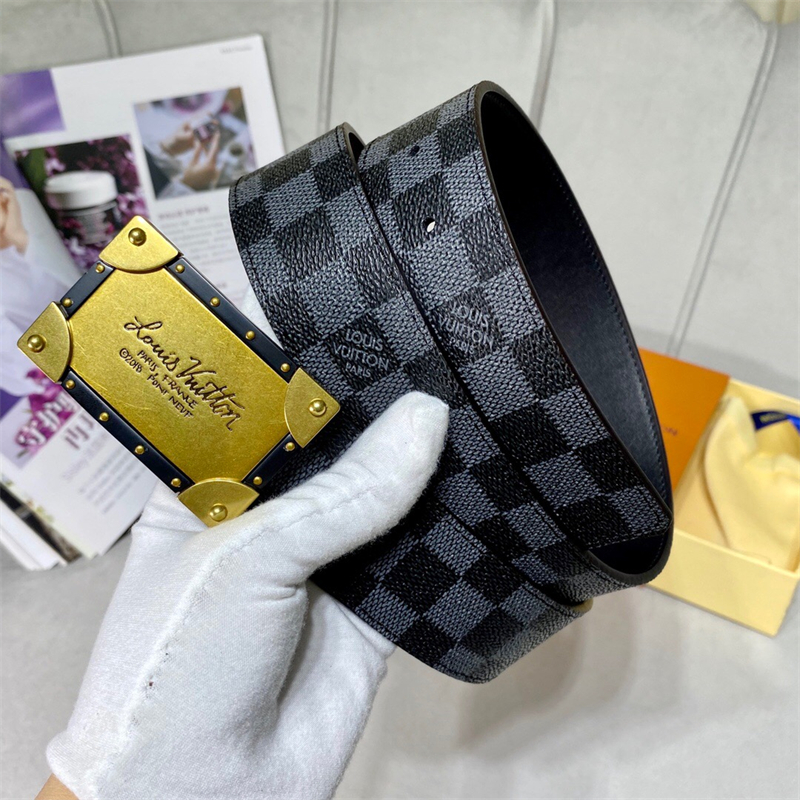 루이비통 2022 남성용 벨트 LV057 BT1