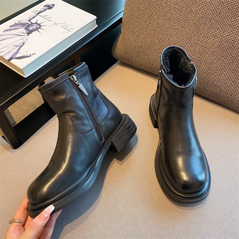 어그 2022 여성용  앵글부츠 WA1236 SH-D