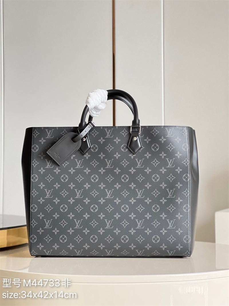 루이 비통 그랑 삭 M44733 GZ