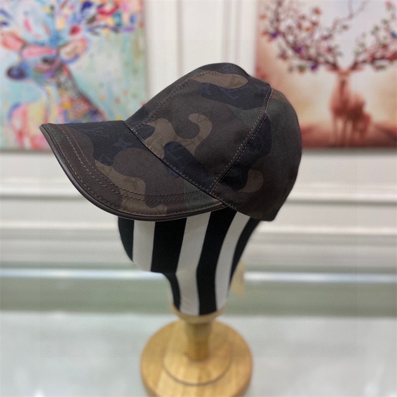 루이비통 남여공용 볼캡 모자 SN439 GT