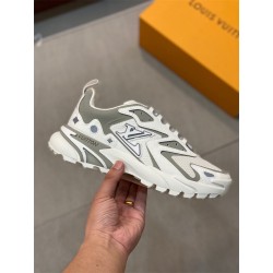루이비통 2023 남성용 스니커즈 LV369 SH-E