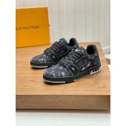 루이비통 2024 남성용 스니커즈 LV584 SH-E