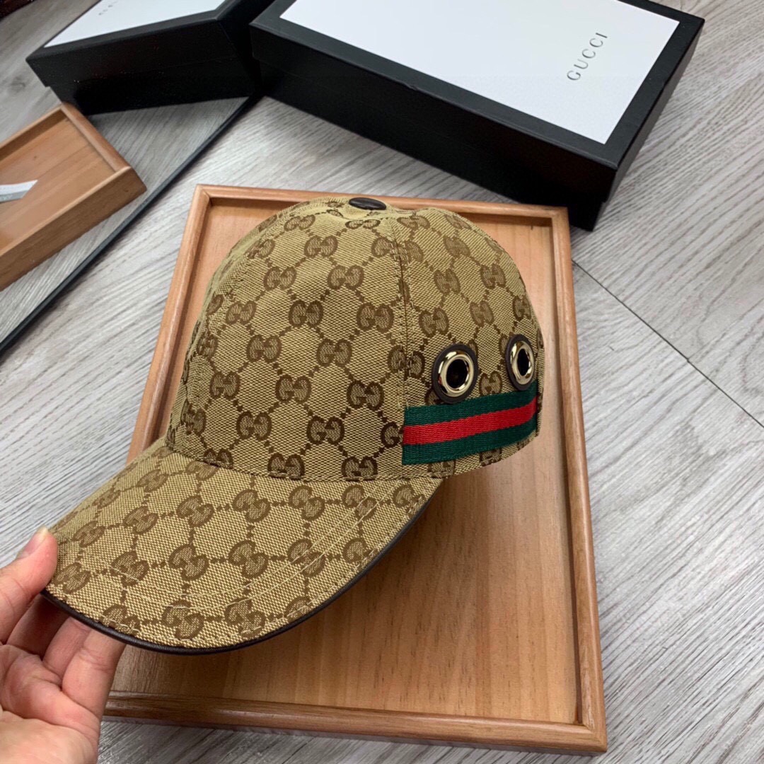 구찌 남여공용 볼캡모자 SN820 GT