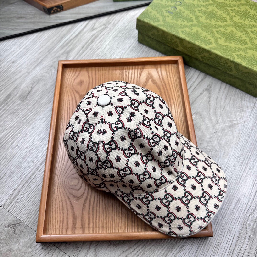 구찌 남여공용 볼캡모자 SN826 GT