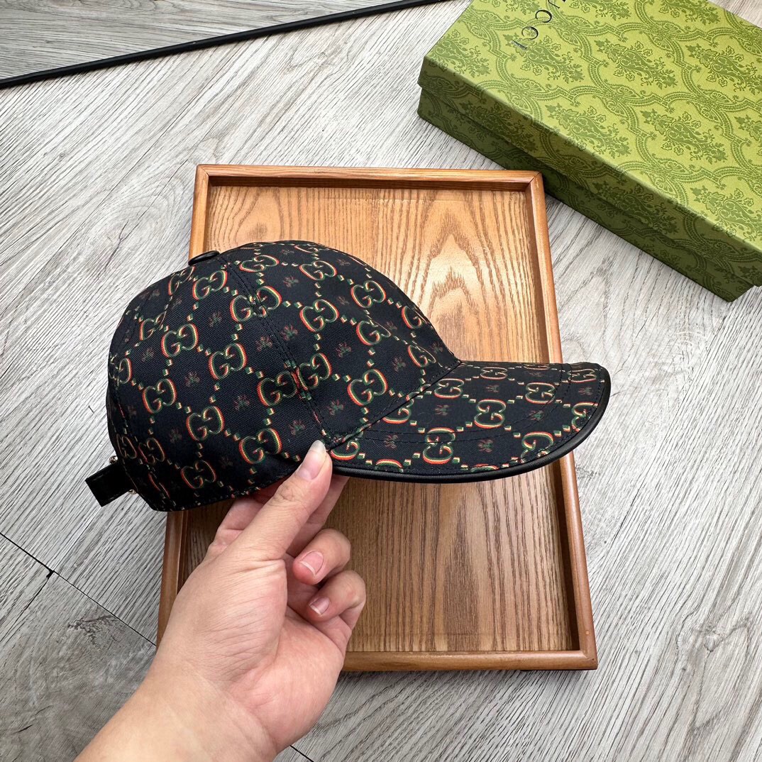 구찌 남여공용 볼캡모자 SN827 GT