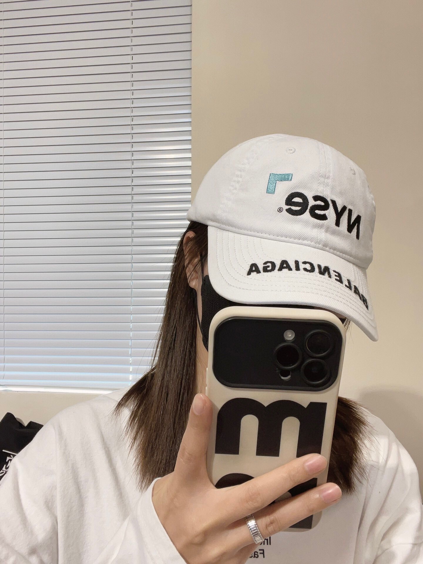 발렌시아가 남여공용 볼캡 모자 SN868 GT