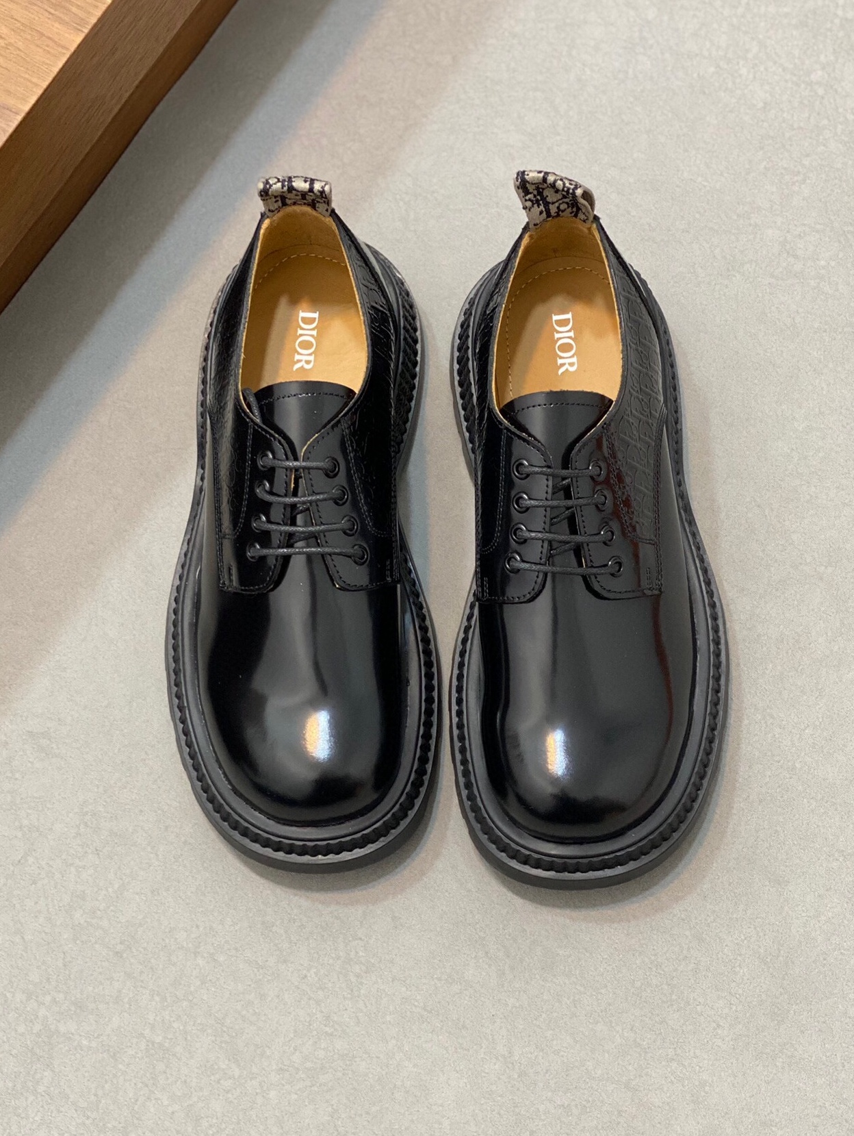 크리스챤 디올 2024 남성용 구두 CD207 SH-E