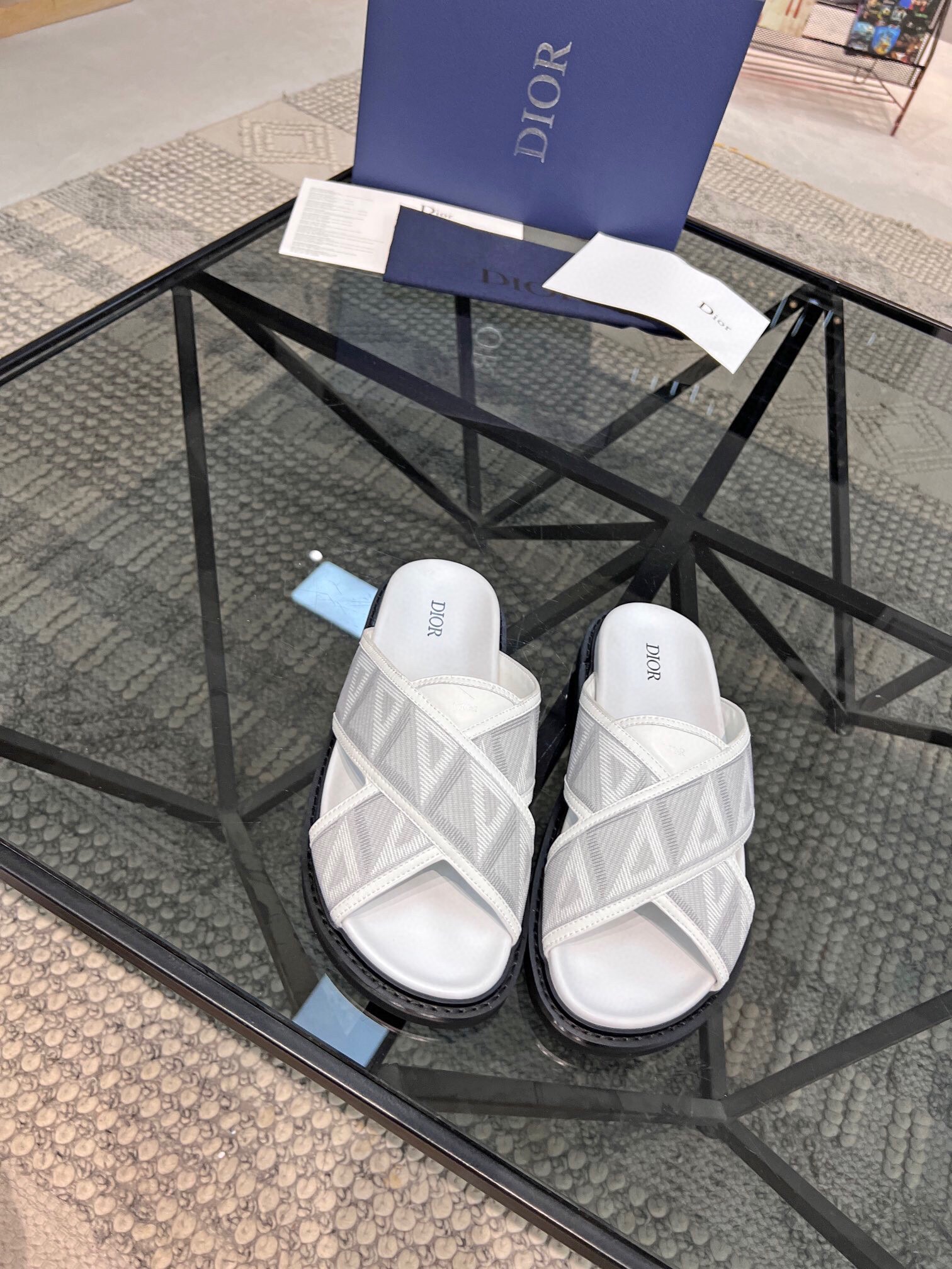 크리스챤 디올 2024 남성용 슬리퍼 CD230 SH-E