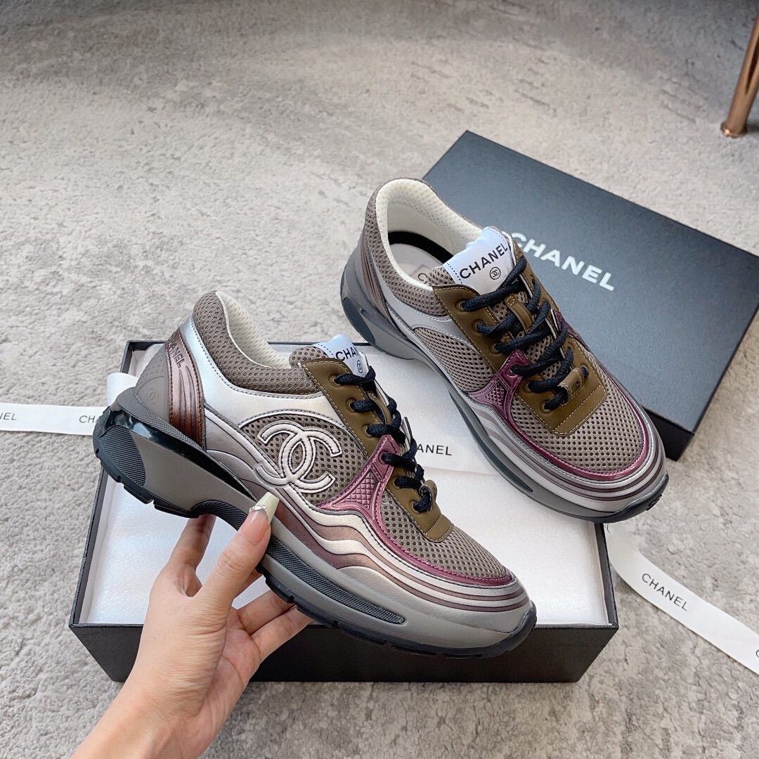 샤넬 2024 여성용 스니커즈 WA4048 DN