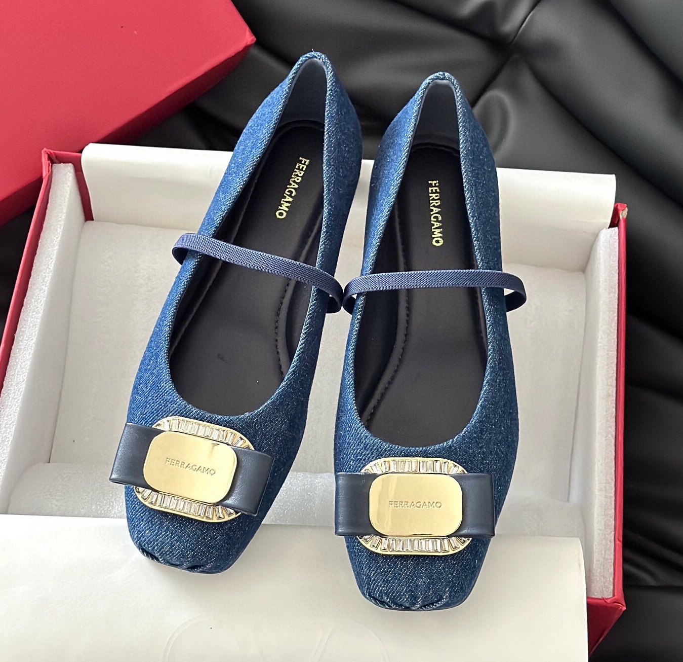 페레가모  2024 여성용 플랫 슈즈 WA4074 DN