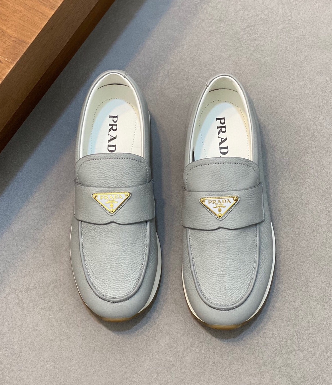 프라다 2024 남성용 로퍼 PD524  SH-E