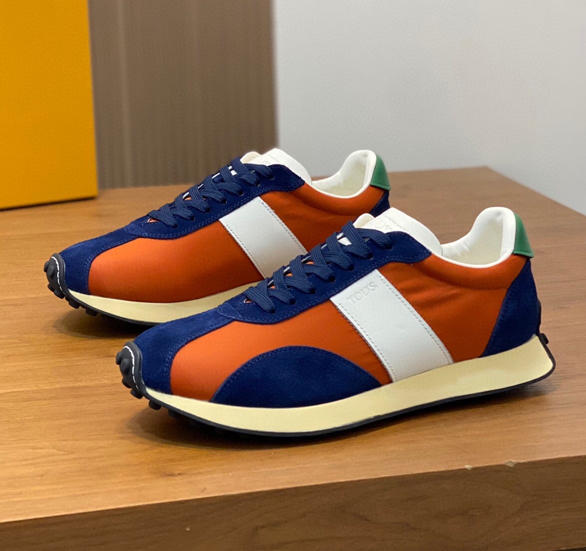 토즈 2024 남성용 스니커즈 TD050 SH-E