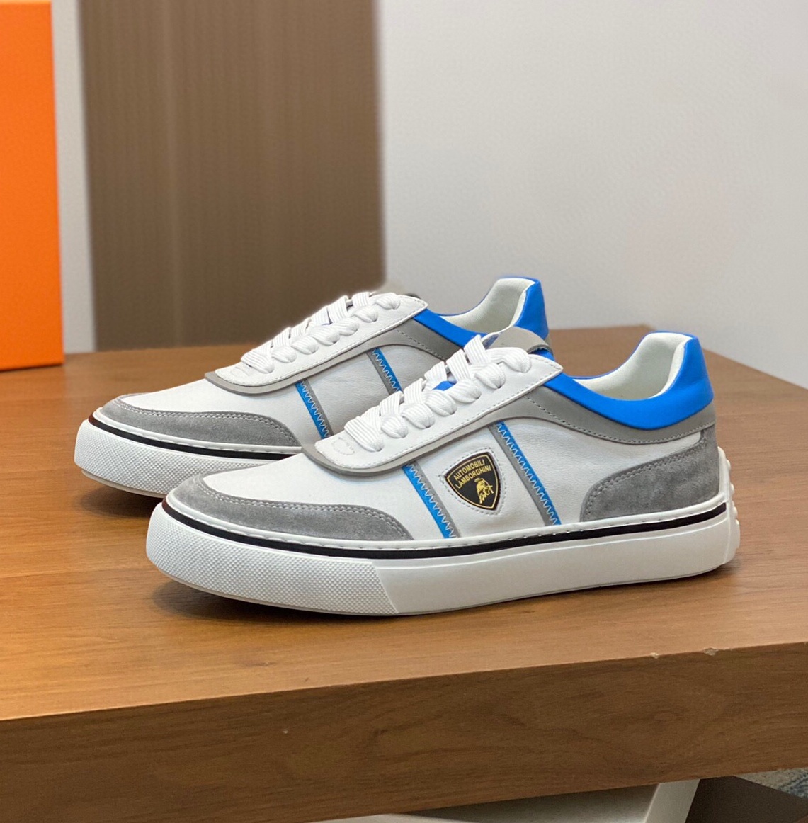 토즈 2024 남성용 스니커즈 TD054 SH-E