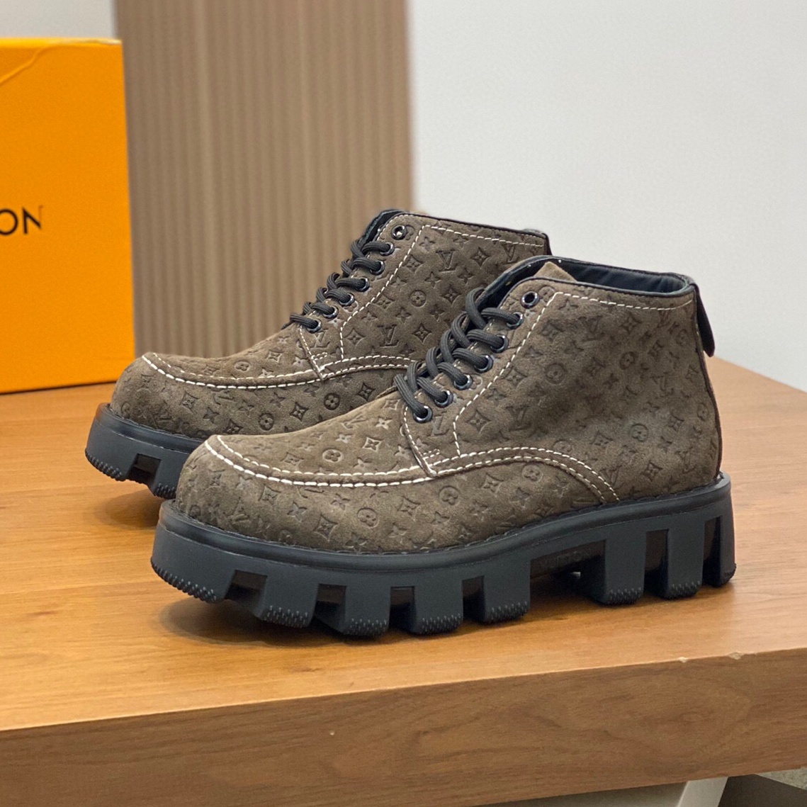 루이비통 2024 남성용 부츠 LV685 SH-E