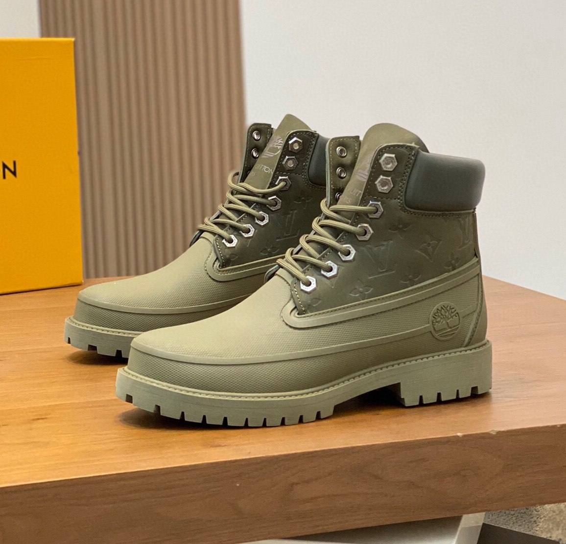 루이비통 2024 남성용 부츠 LV697 SH-E