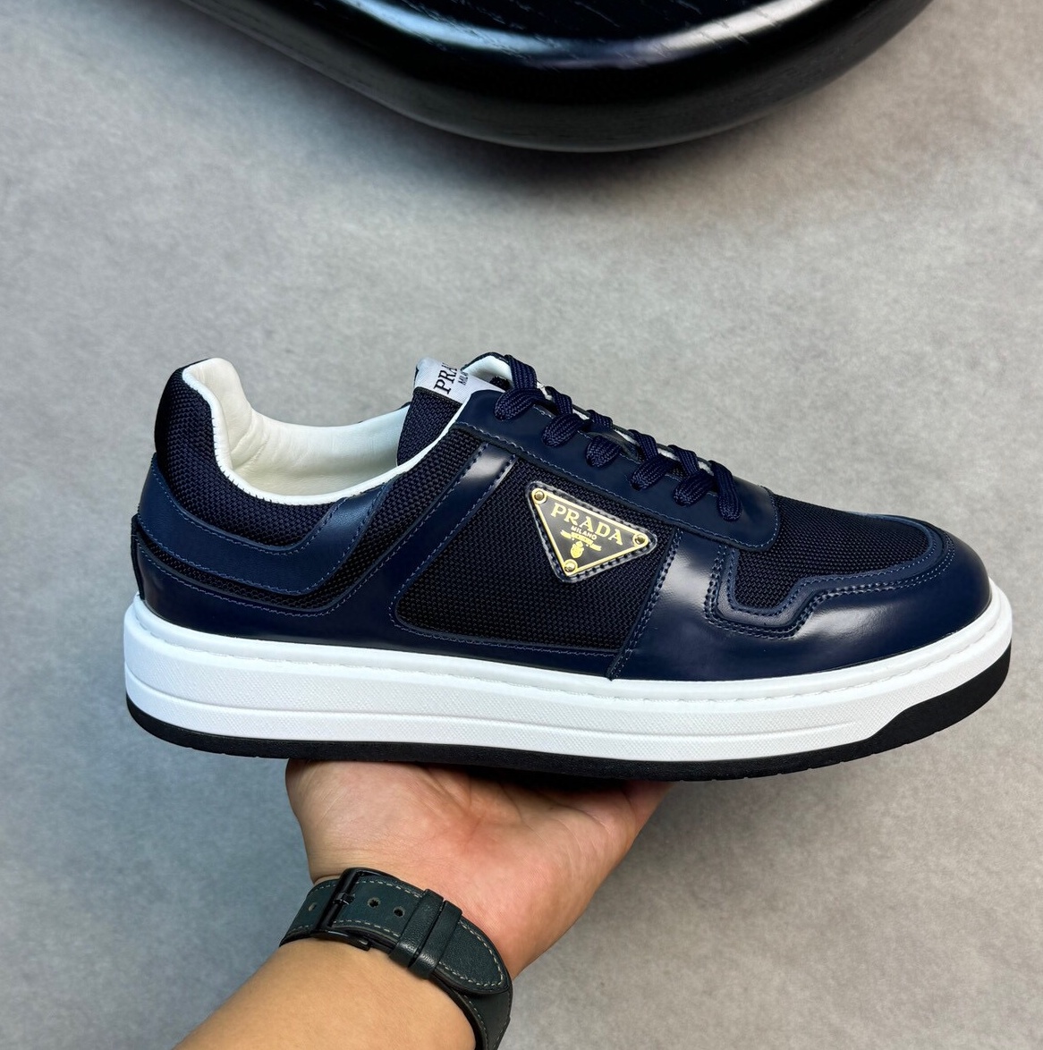 프라다 2024 남성용 스니커즈 PD541 SH-E