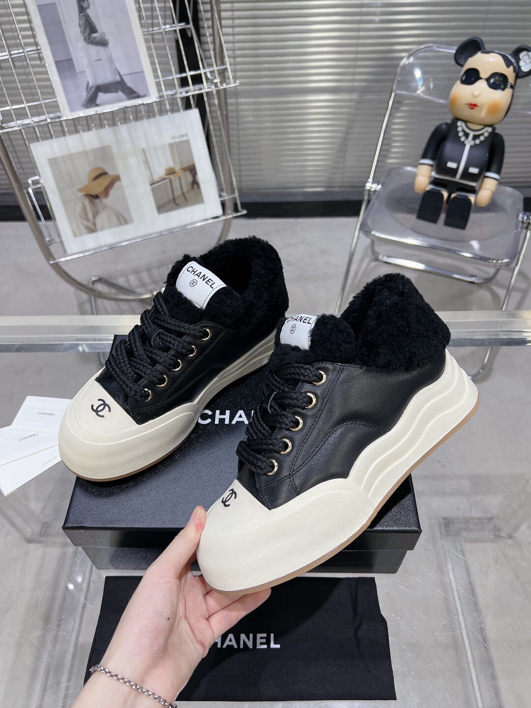 샤넬 2024 여성용 스니커즈 WA4884 DN