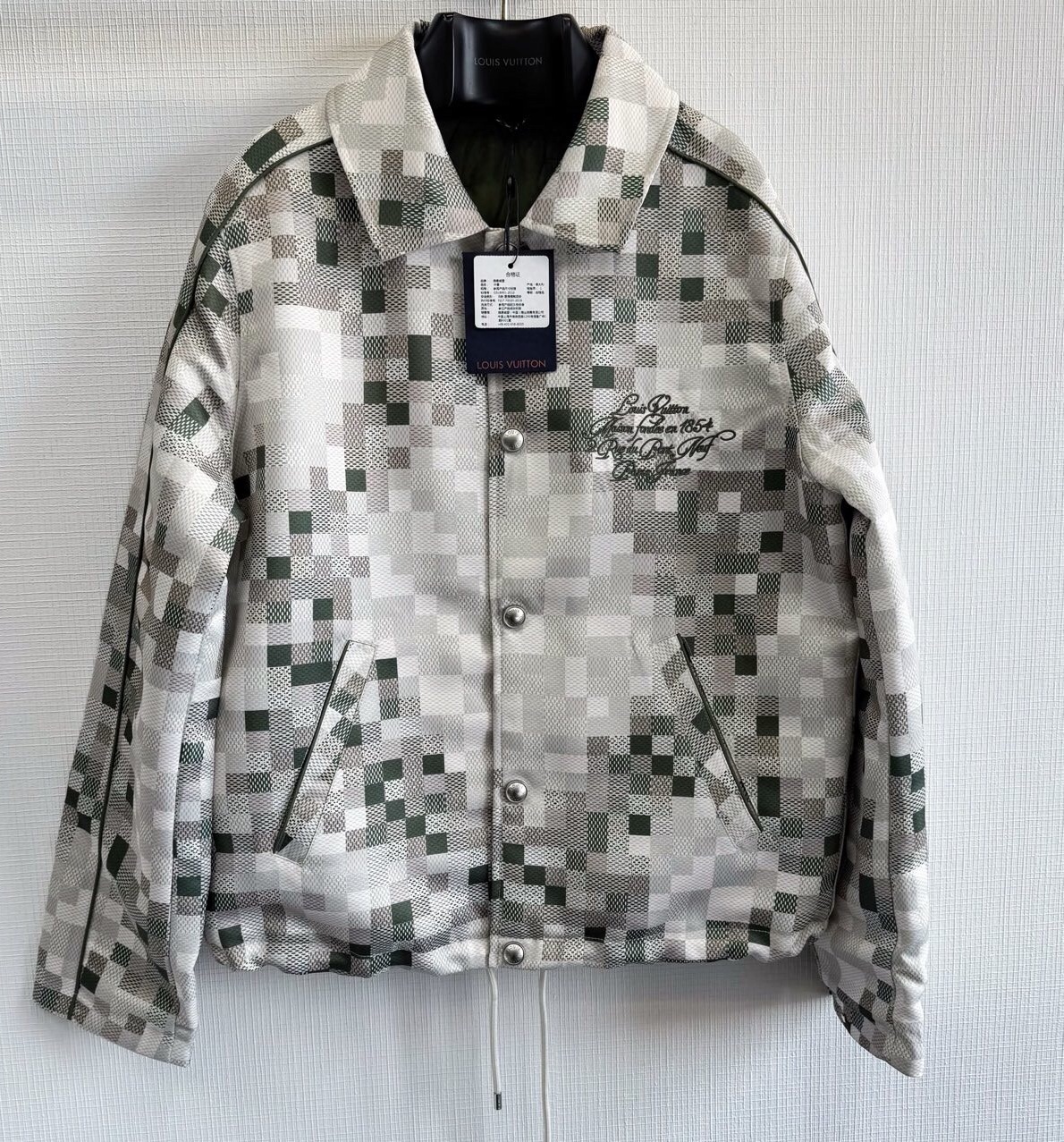 루이비통 2025 남성용 자켓 LV1555 HD
