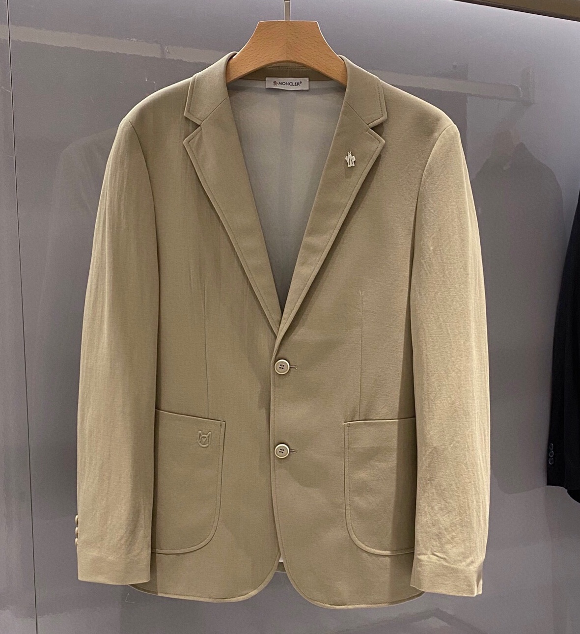 몽클레어 2025 남성용 정정수트 2컬러 MQ1211 HD