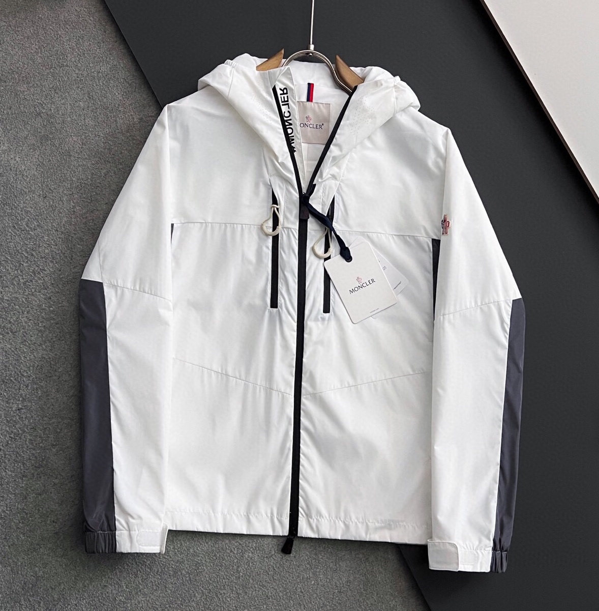 몽클레어 2025 남성용 후드자켓 MQ1214 PD