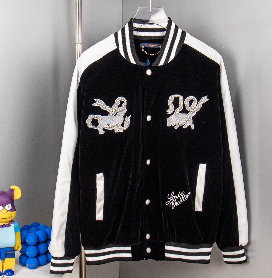 오프화이트 2025 남성용 자켓OF010 PD