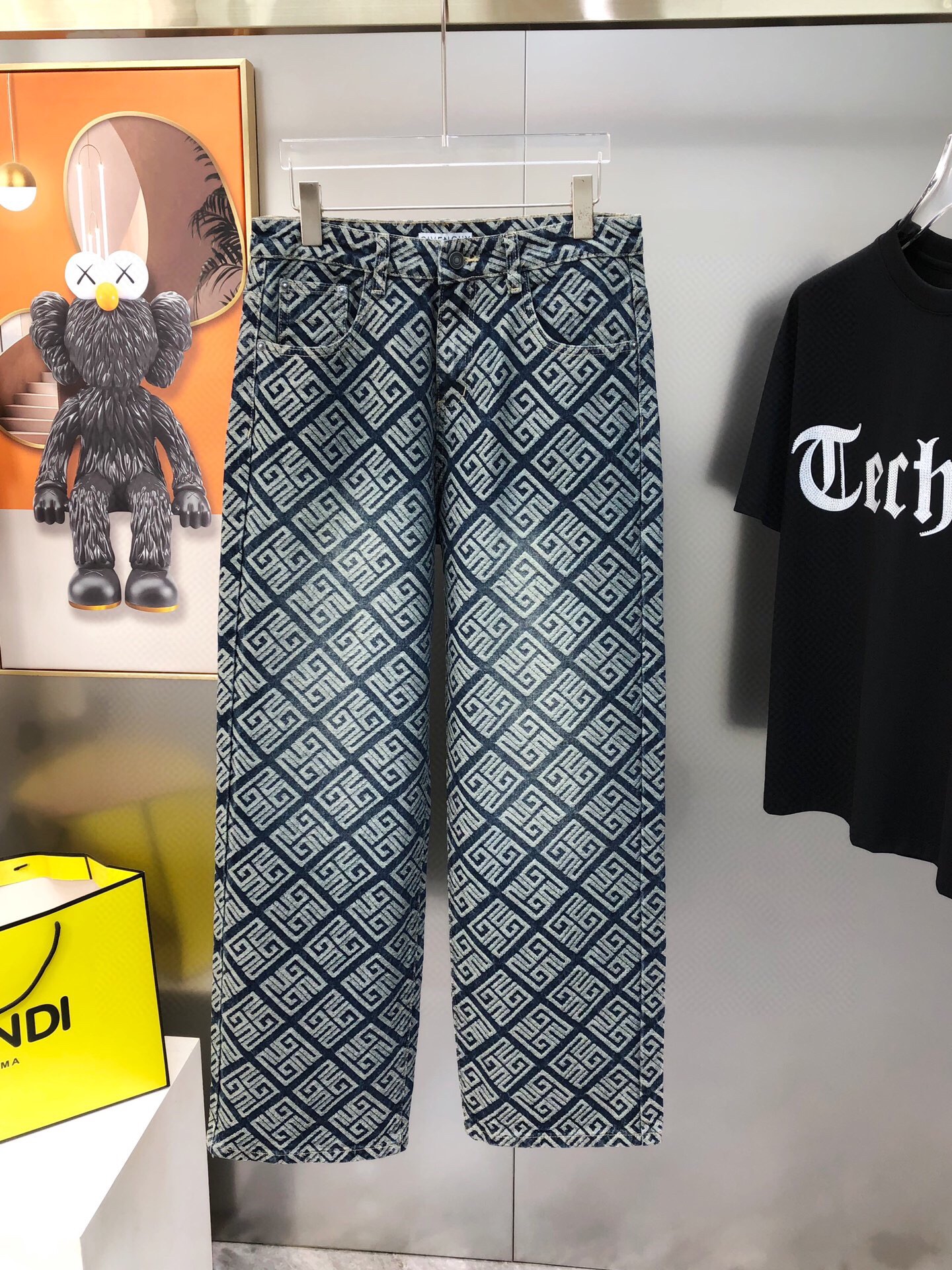 지방시 2025 남성용 청바지 GV208 PD  스트레이트