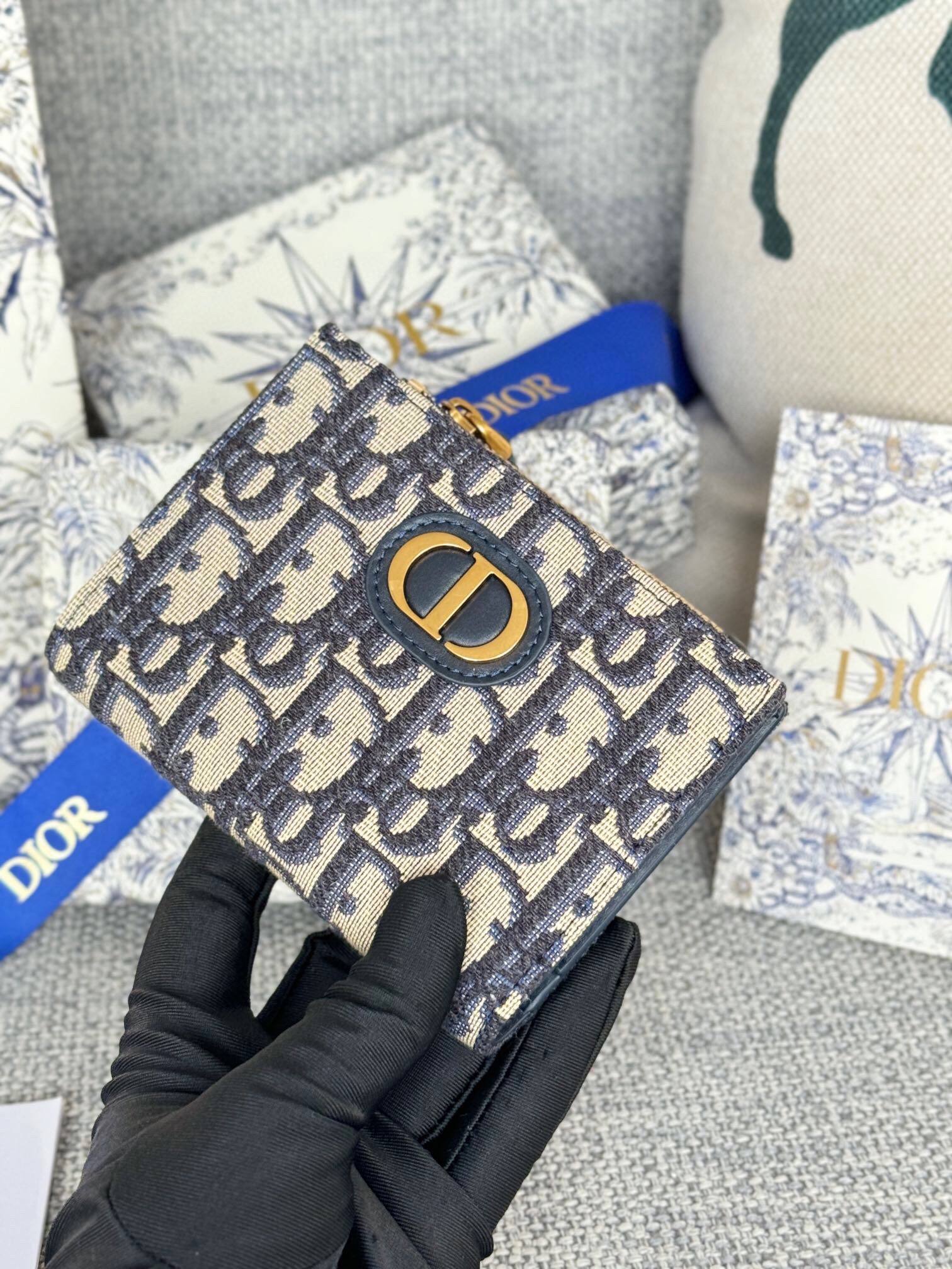 디올 Dior Caro Dahlia 지갑 S5173UBHZ 008 NMW