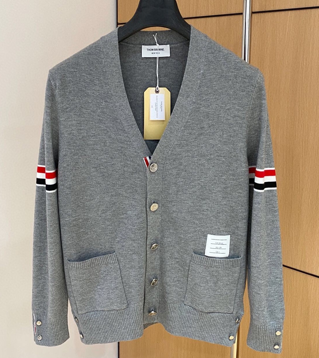 톰브라운 2025 남성용 울혼방 가디건 TB1138 PD