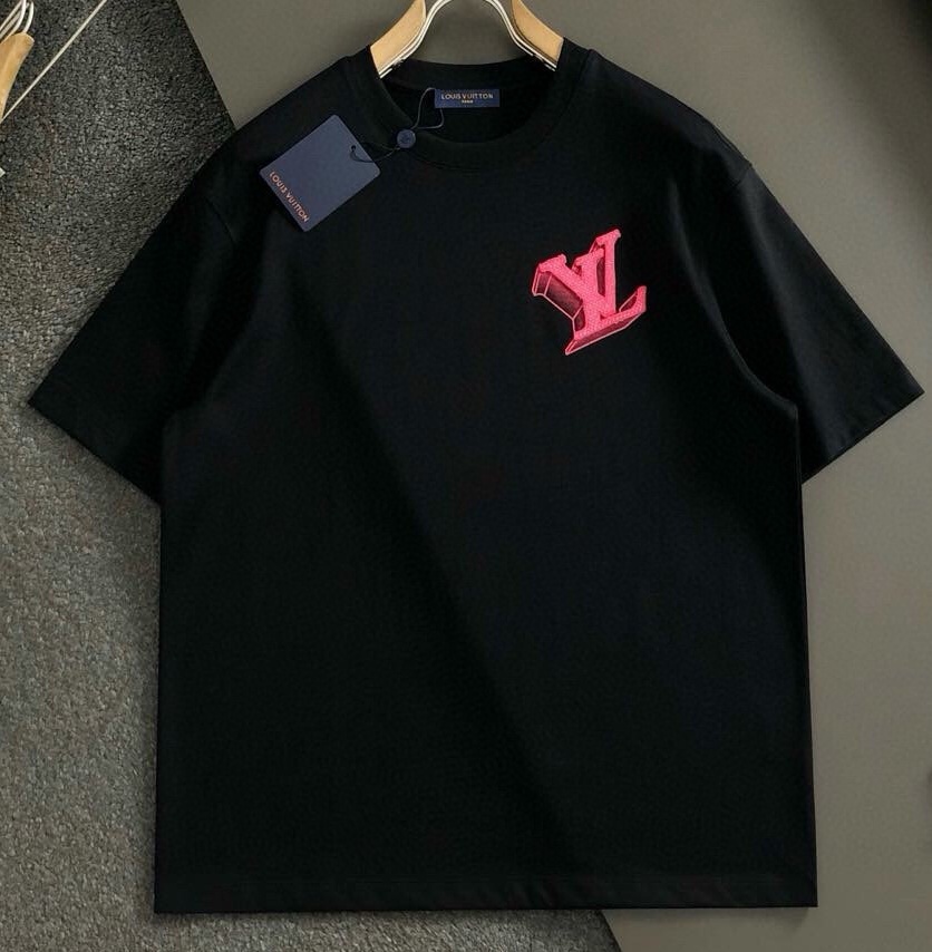 루이비통 2025 남성용  반팔티 LV1667 YB