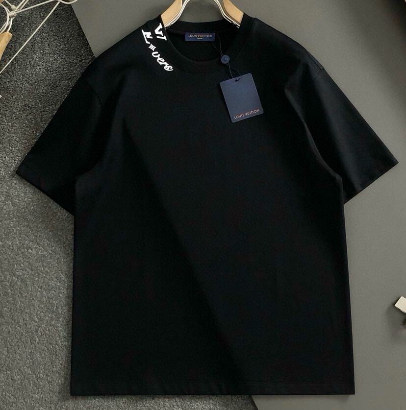 루이비통 2025 남성용  반팔티 LV1676 YB