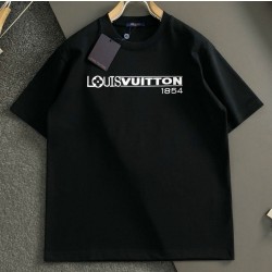 루이비통 2025 남성용  반팔티 LV1677 YB