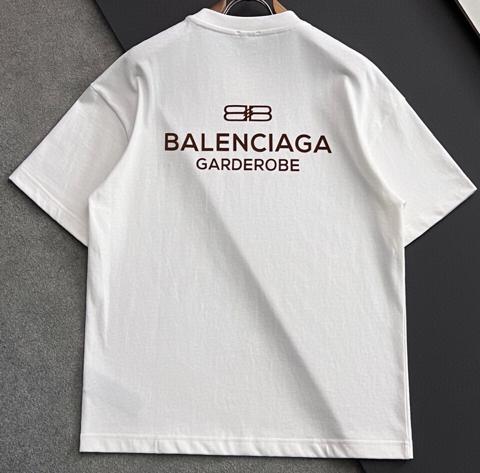 발렌시아가 2025 남성용 빈팔티 BL1191 YB 2컬러