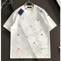 루이비통 2025 남성용 반팔티 LV1684 YB