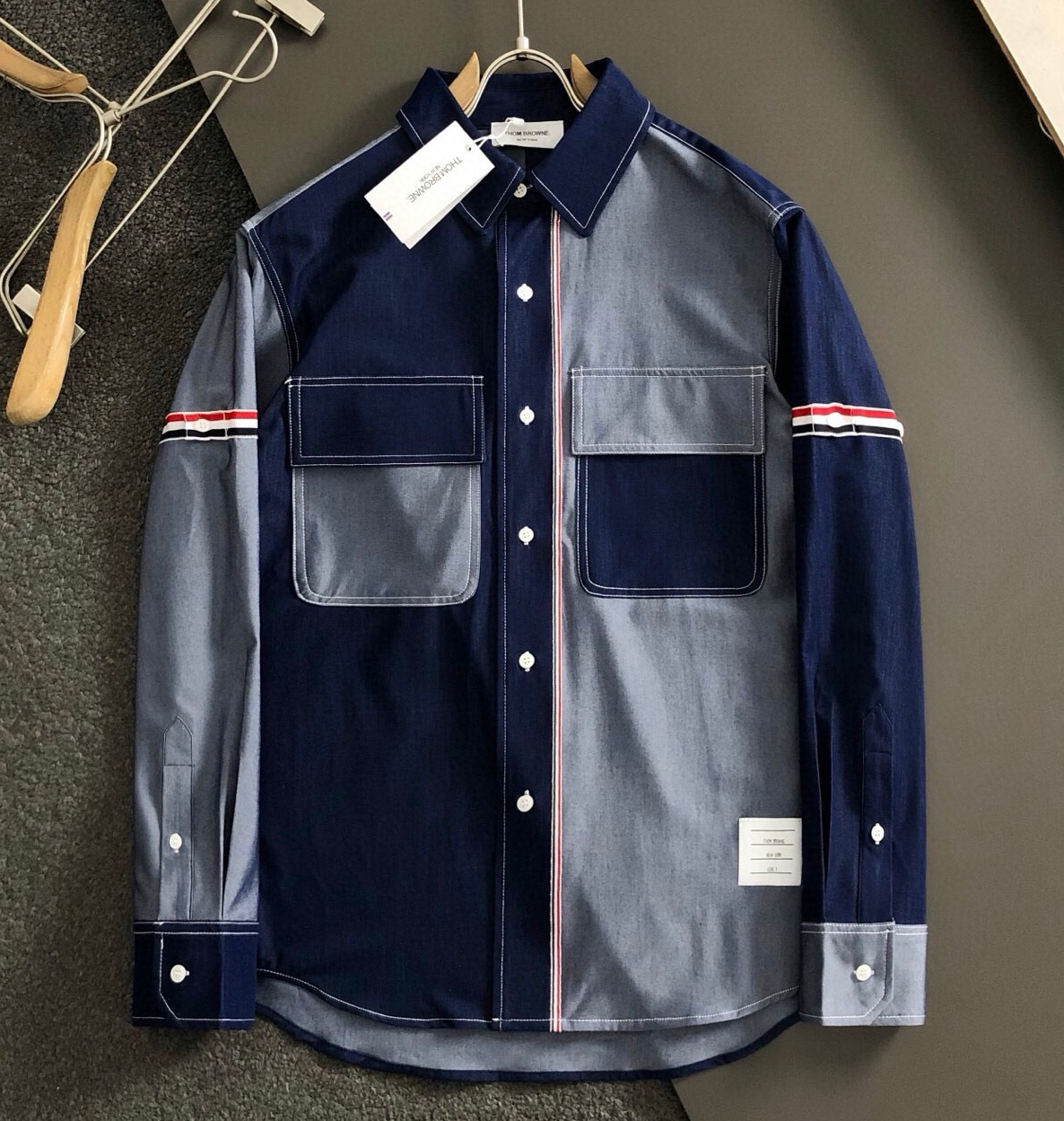 톰브라운 2025 남성용 셔츠 TB1188 YB