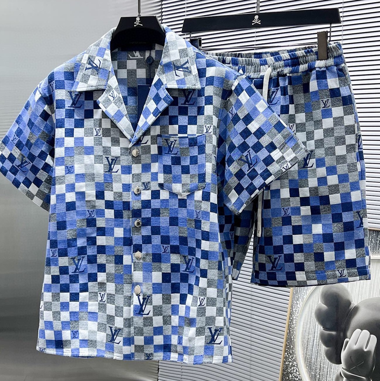 루이비통 2025 남성용 반팔세트 LV1736 PD