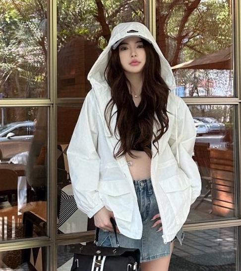 프라다 2025 여성용 바람막이자켓  WA5276 JS