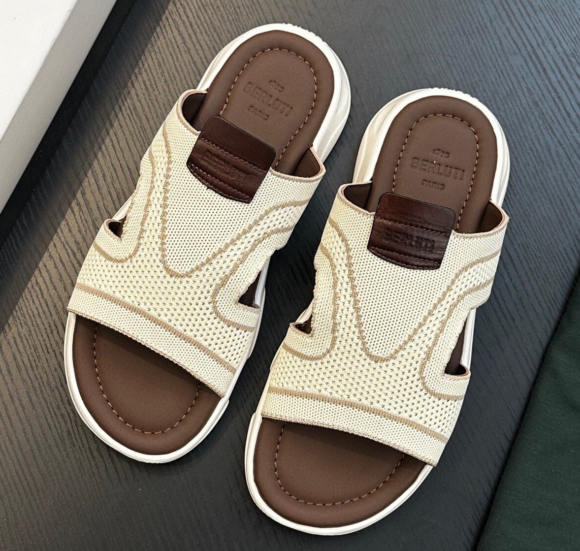 벨루티 2025 남성용 슬리퍼 BL150 SH-E