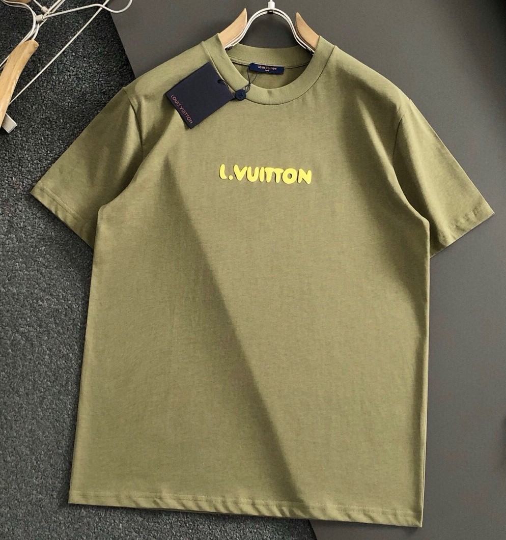 루이비통 2025 남성용 반팔 LV1772 YB 2컬러