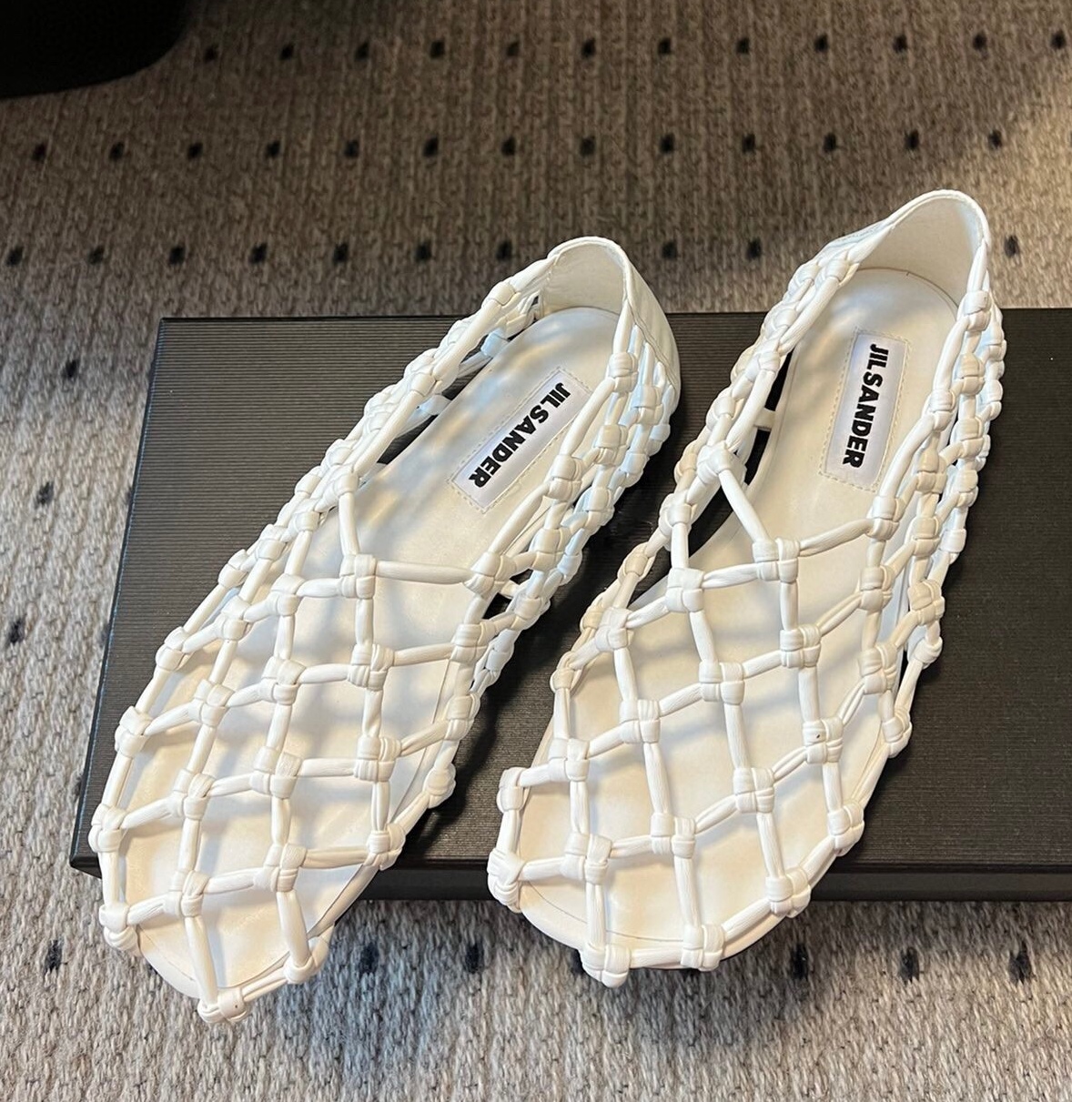 질샌더 2025 여성용 레더 메쉬 플랫 WA5366 DN