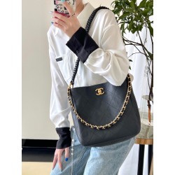 [홍콩명품.CHANEL] 샤넬 23A 핸드메이드 우븐 숄더 스트랩 히피백 블랙 GD