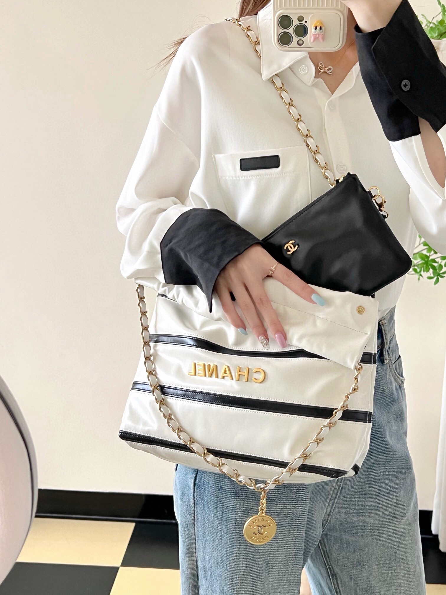 [홍콩명품.CHANEL] 샤넬 22스프라이트 백팩 GD