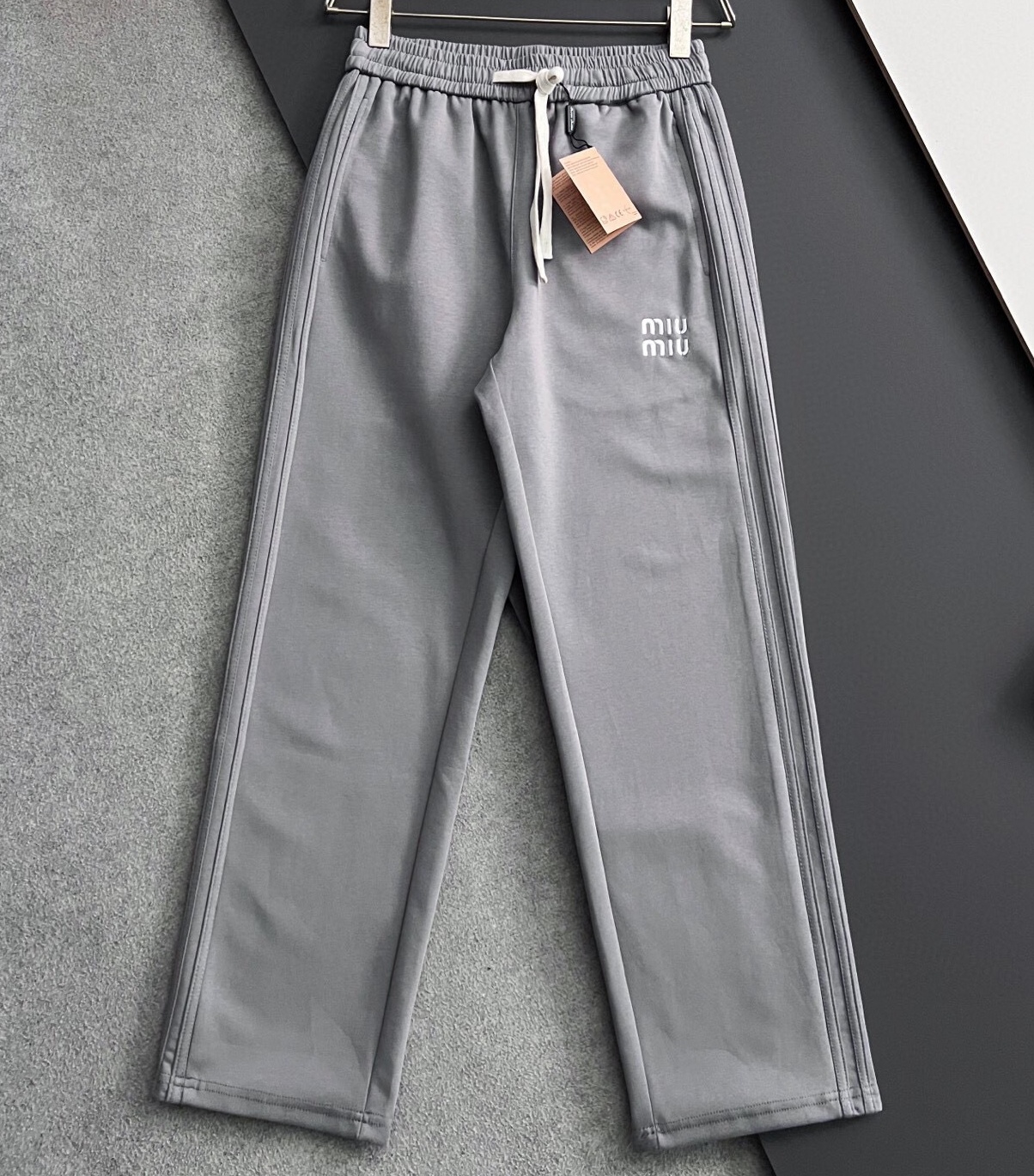 미우미우 2025 남성용 바지 MM032 YB