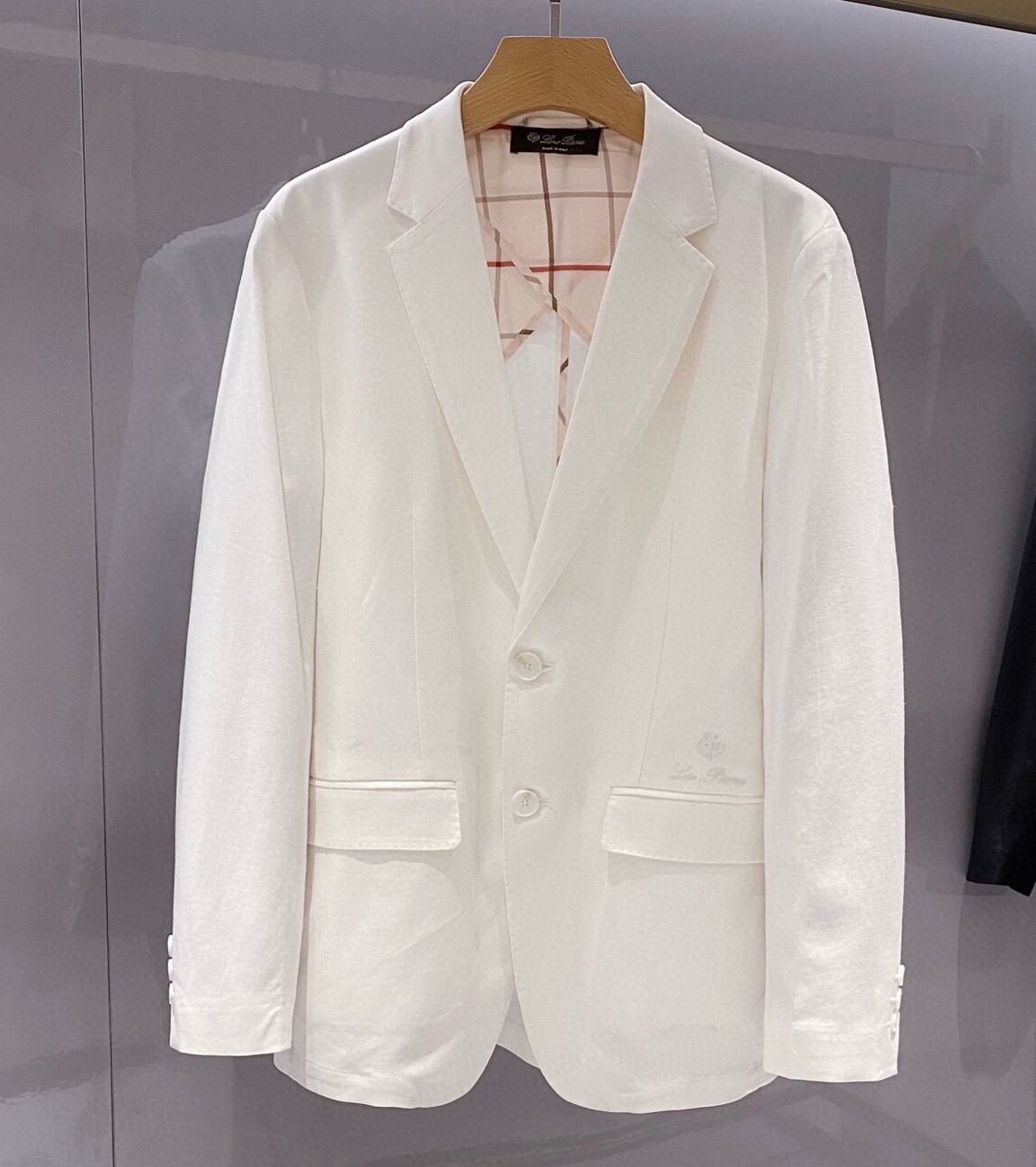 [홍콩명품.loro piana]로로피아나 2025 남성용 수트자켓 LP320 HD 홍콩명품의류,구매대행,온라인명품